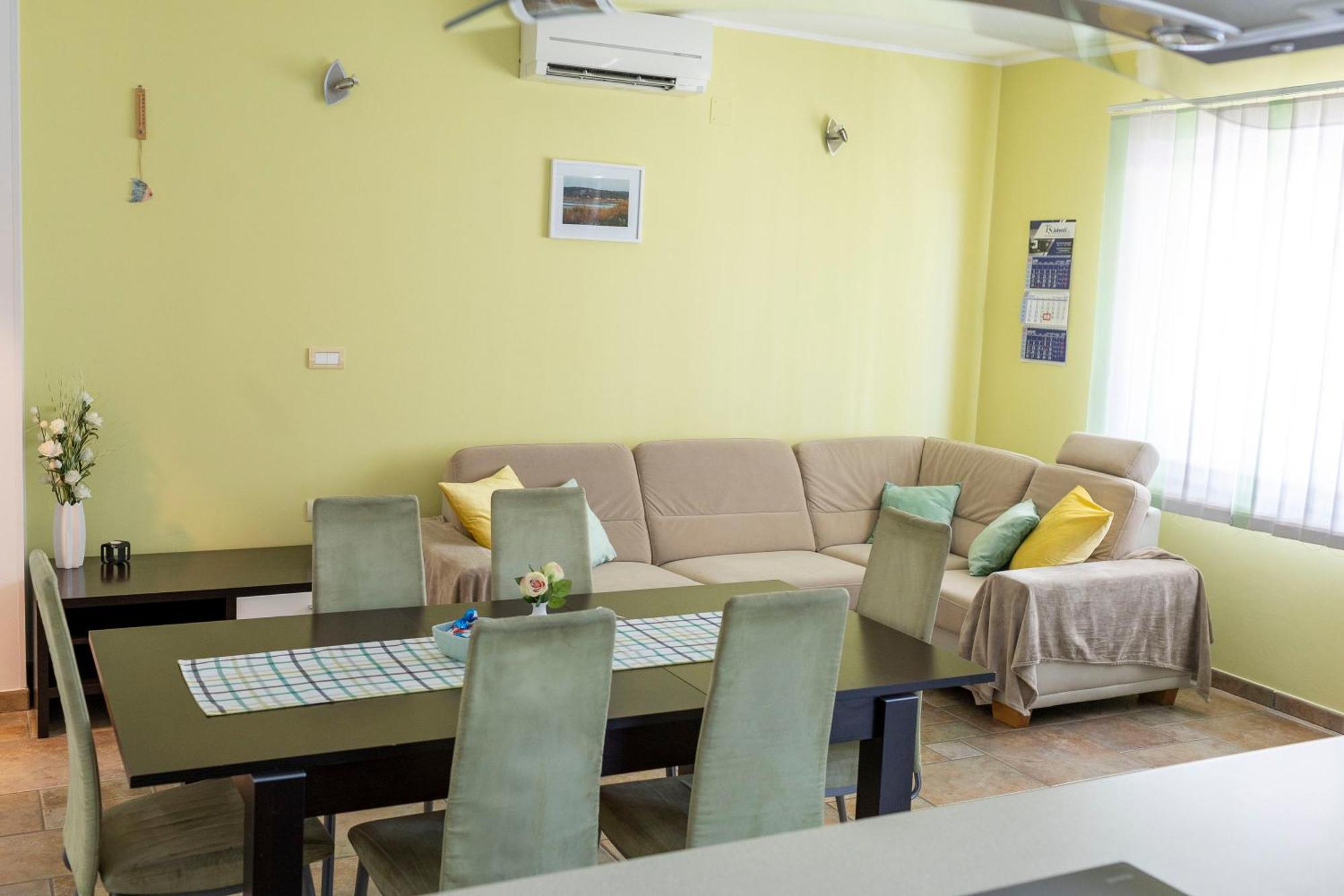 Salt Pans Apartment Portoroz Ngoại thất bức ảnh